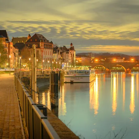 Weitblick - B1010 By Interhome *